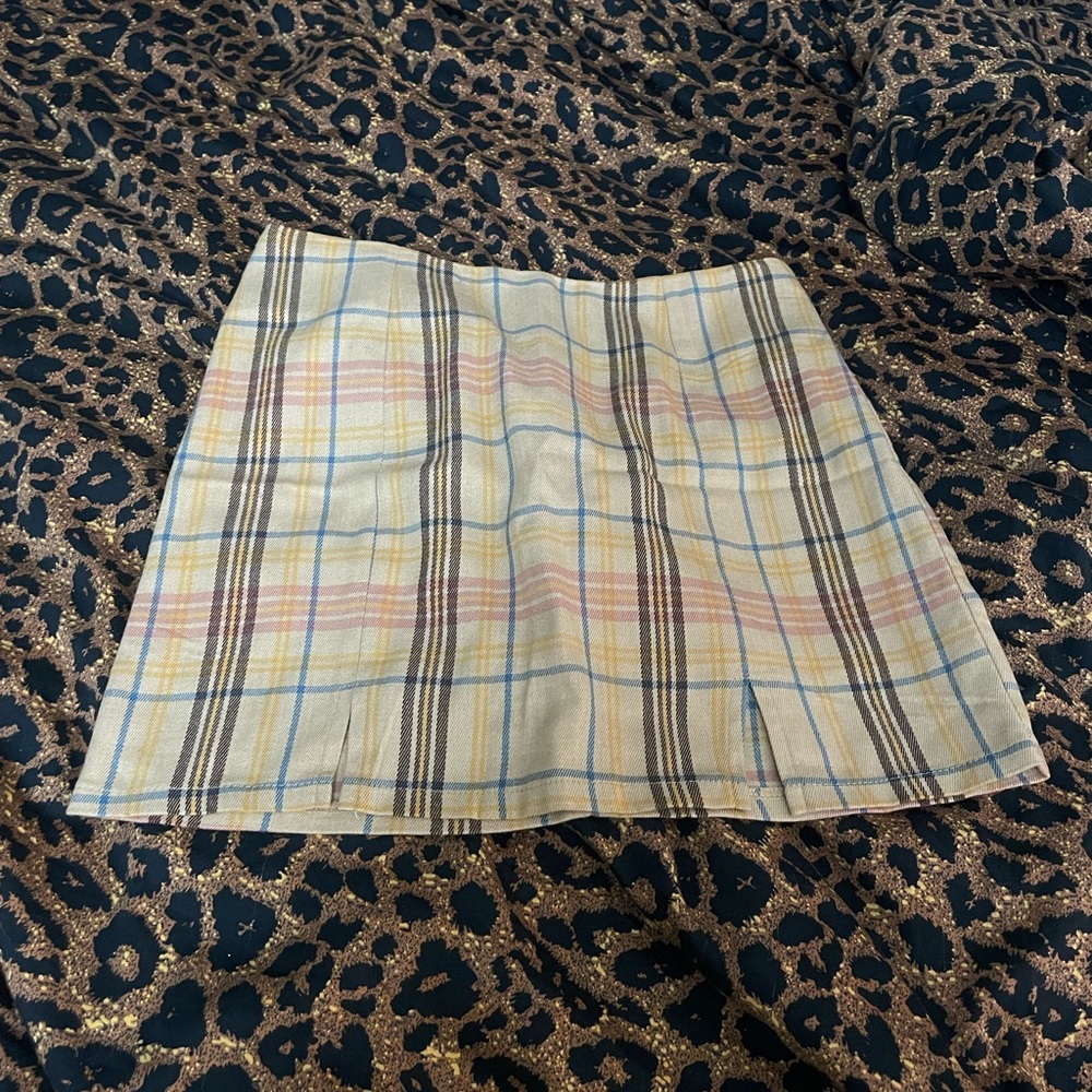 Plaid mini skirt
